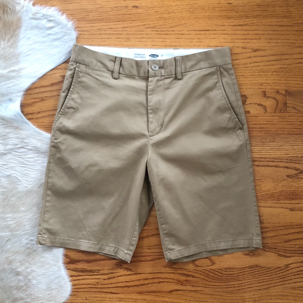 10" Ultimate Slim Stretch Shorts